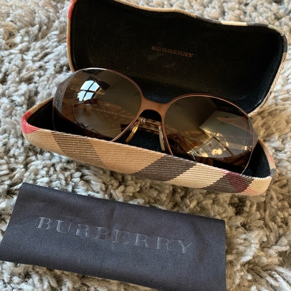 Burberry Accessories - SOLD—— Authentic Burberry Sunglasses